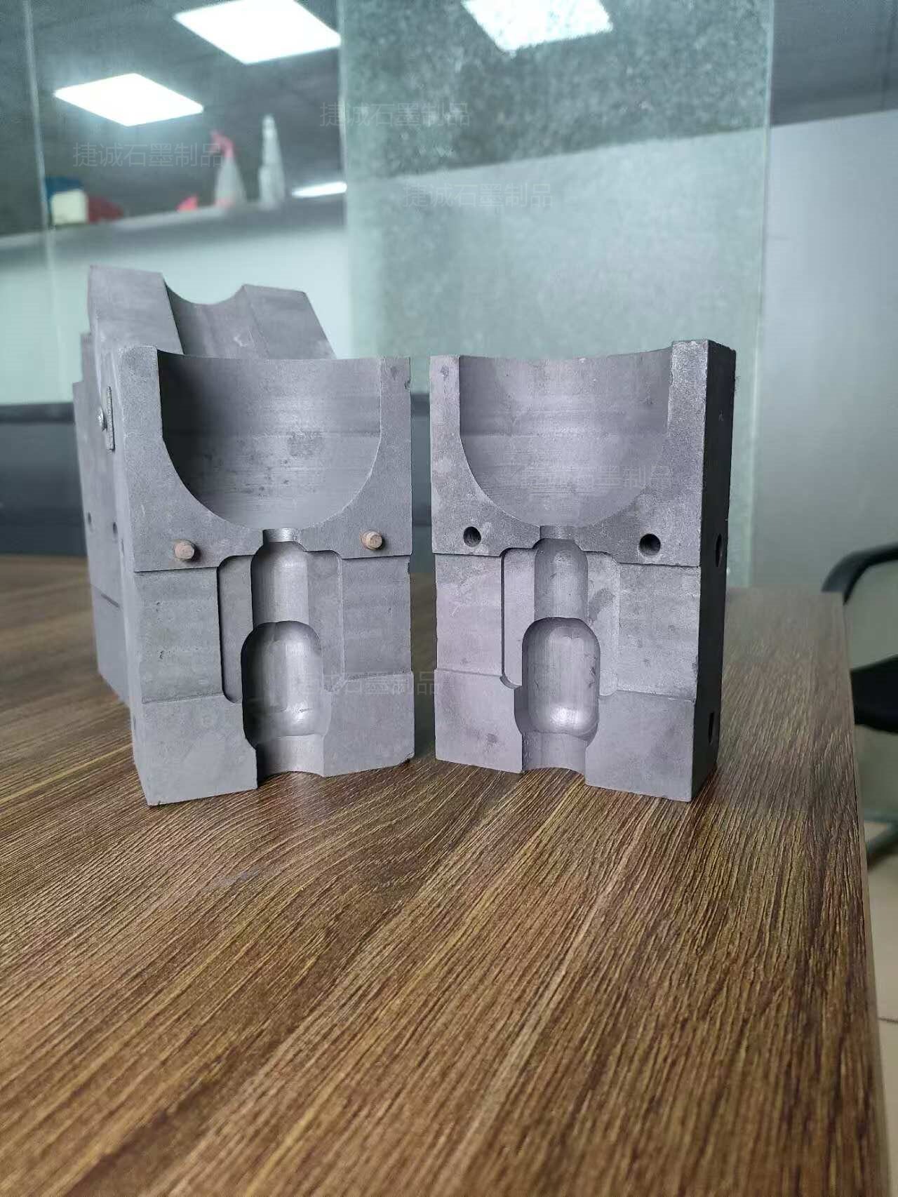 石墨制品，石墨制品加工，精密石墨件，石墨件，石墨件加工，精密石墨件生產(chǎn)廠家，石墨制品生產(chǎn)廠家，石墨制品加工廠